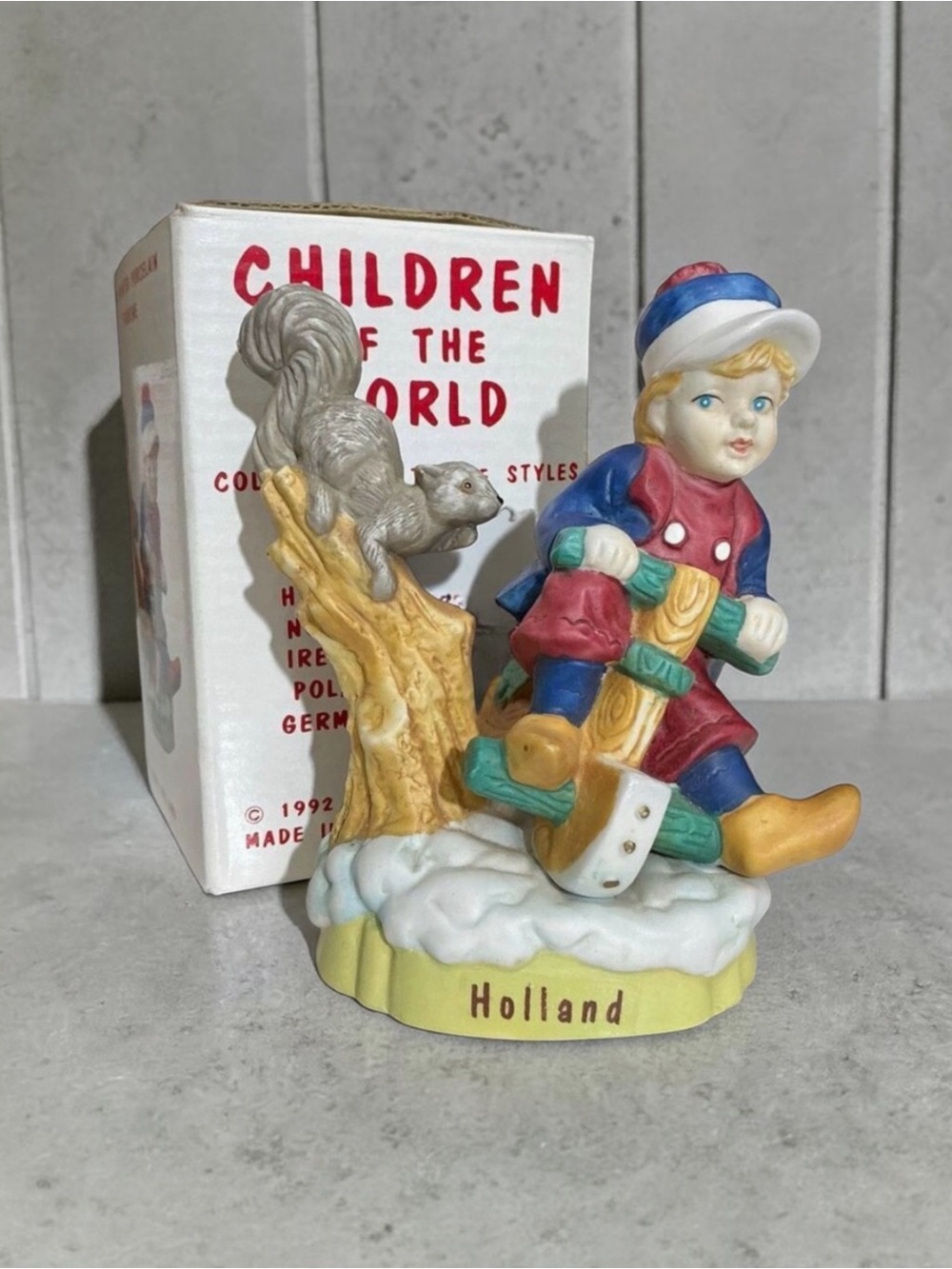 Vintage 1992 Children of the World HOLLAND Figurine
